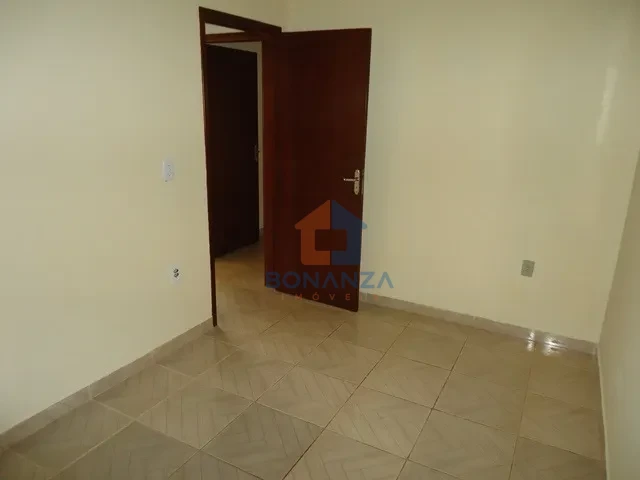 Imagens do imóveis Casa na Rua Doutor Plínio Aristides Targa 30