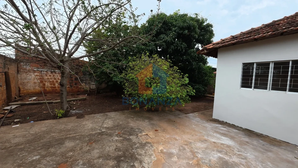 Imagens do imóveis Casa na Rua José Bergamíni, 09