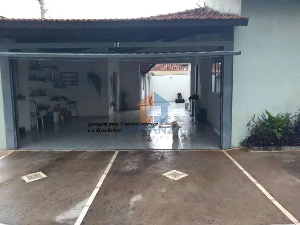 Imagens do imóveis Casa à venda na Rua Américo Ragázzi, 11