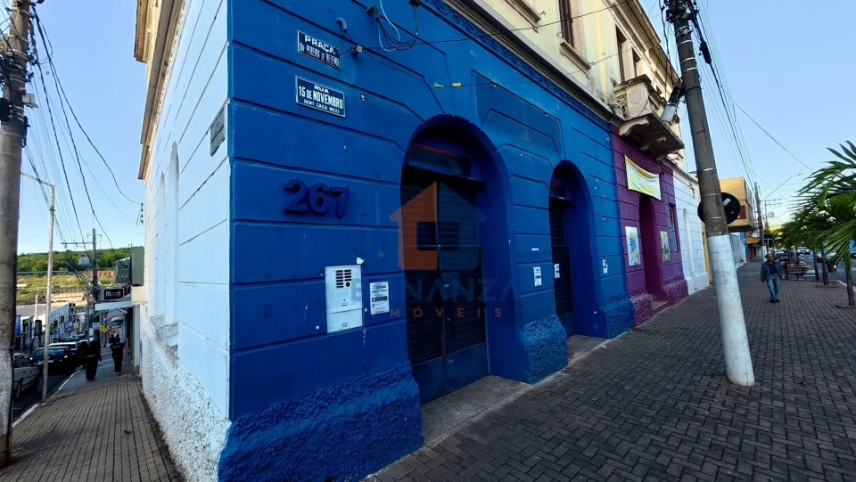 Imóvel Comercial na Rua XV de Novembro, 267