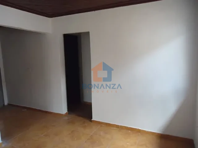 Imagens do imóveis Casa à venda na Av. São Paulo, 75