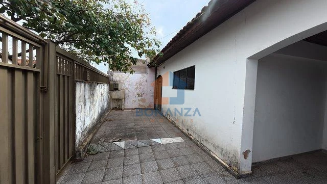Imagens do imóveis Casa à venda na Rua Francisco Tedesco, 29