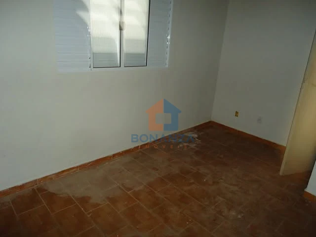 Imagens do imóveis Casa à venda na Av. São Paulo, 75
