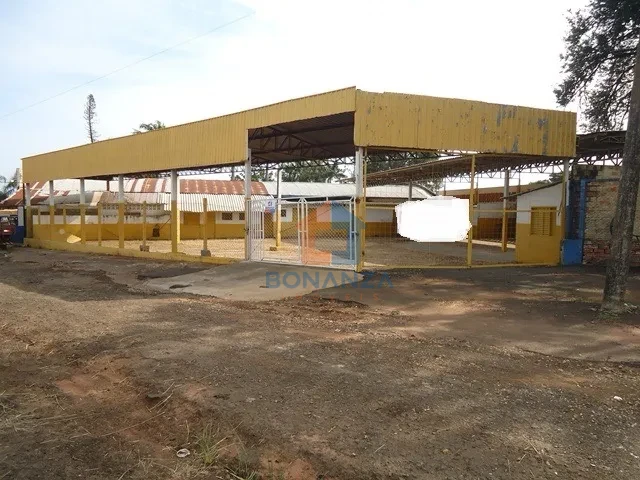 Comércio na Rodovia Marechal Rondon, Km 271