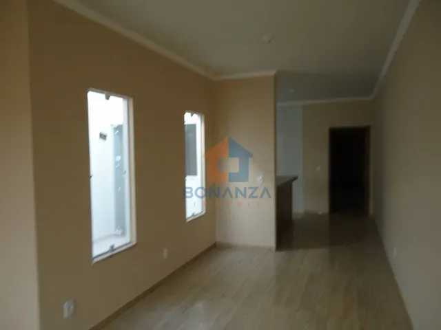 Imagens do imóveis Casa na Rua Emílio Josepetti 20