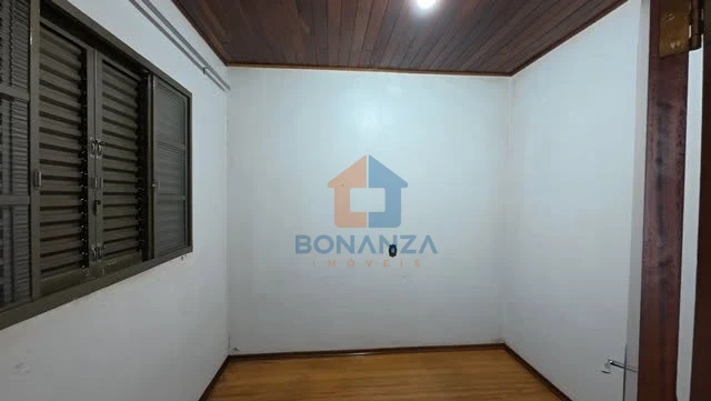 Imagens do imóveis Casa à venda na Avenida do Café, 65