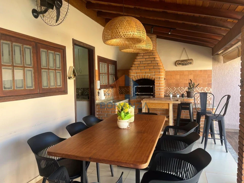 Imagens do imóveis Casa à venda no Jardim Melita