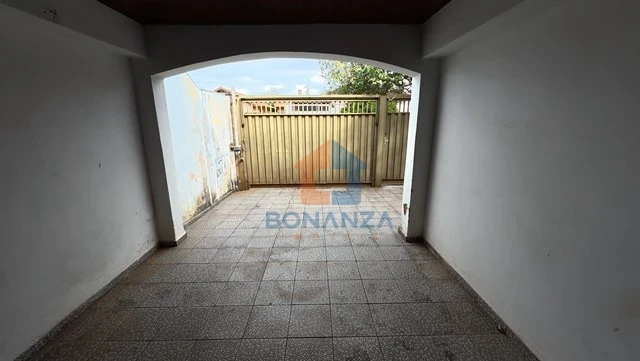 Imagens do imóveis Casa à venda na Rua Francisco Tedesco, 29