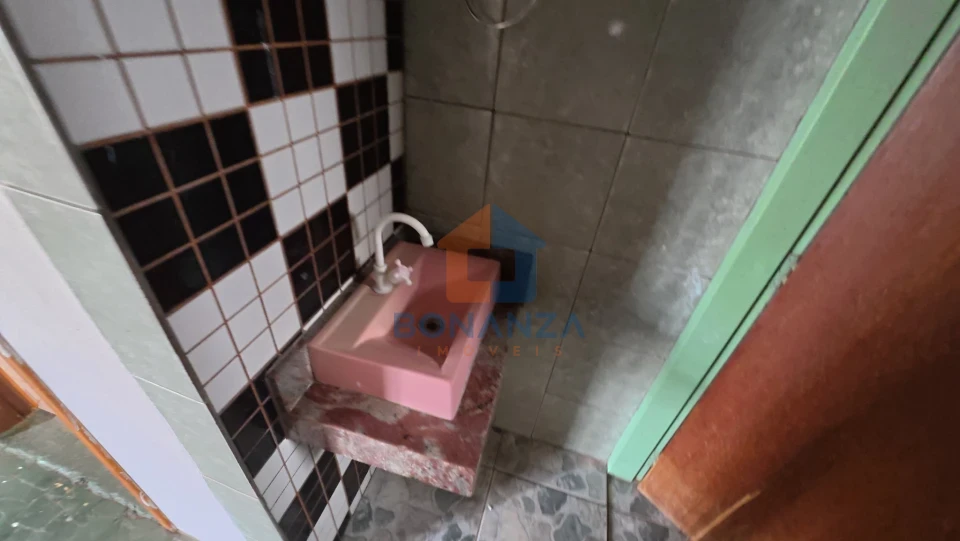 Imagens do imóveis Casa na Rua José Bergamíni, 09