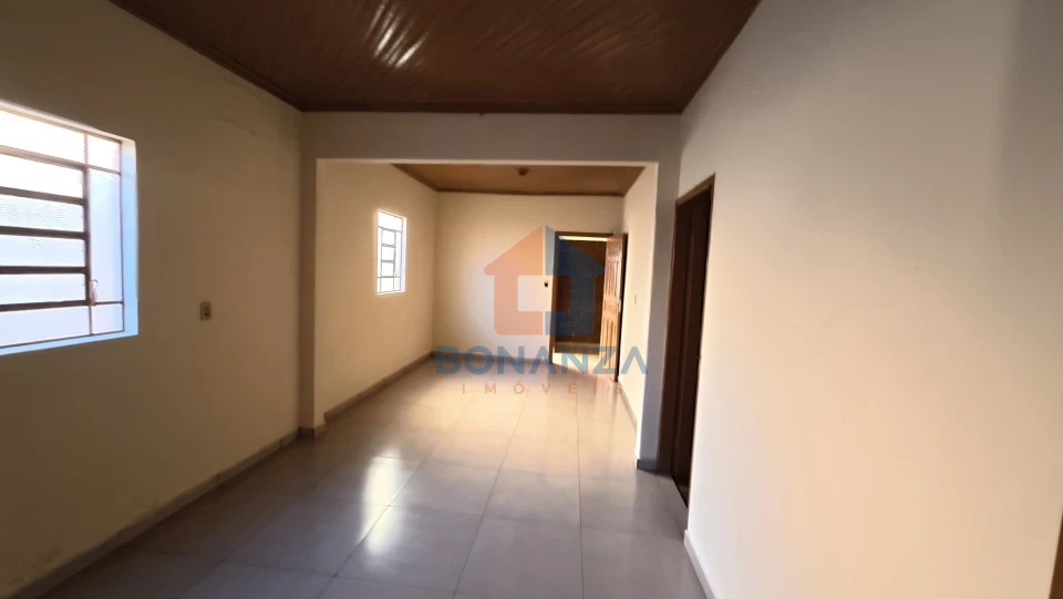 Casa na Avenida Irmãs Cintra, 57