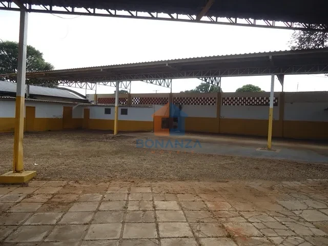 Comércio na Rodovia Marechal Rondon, Km 271