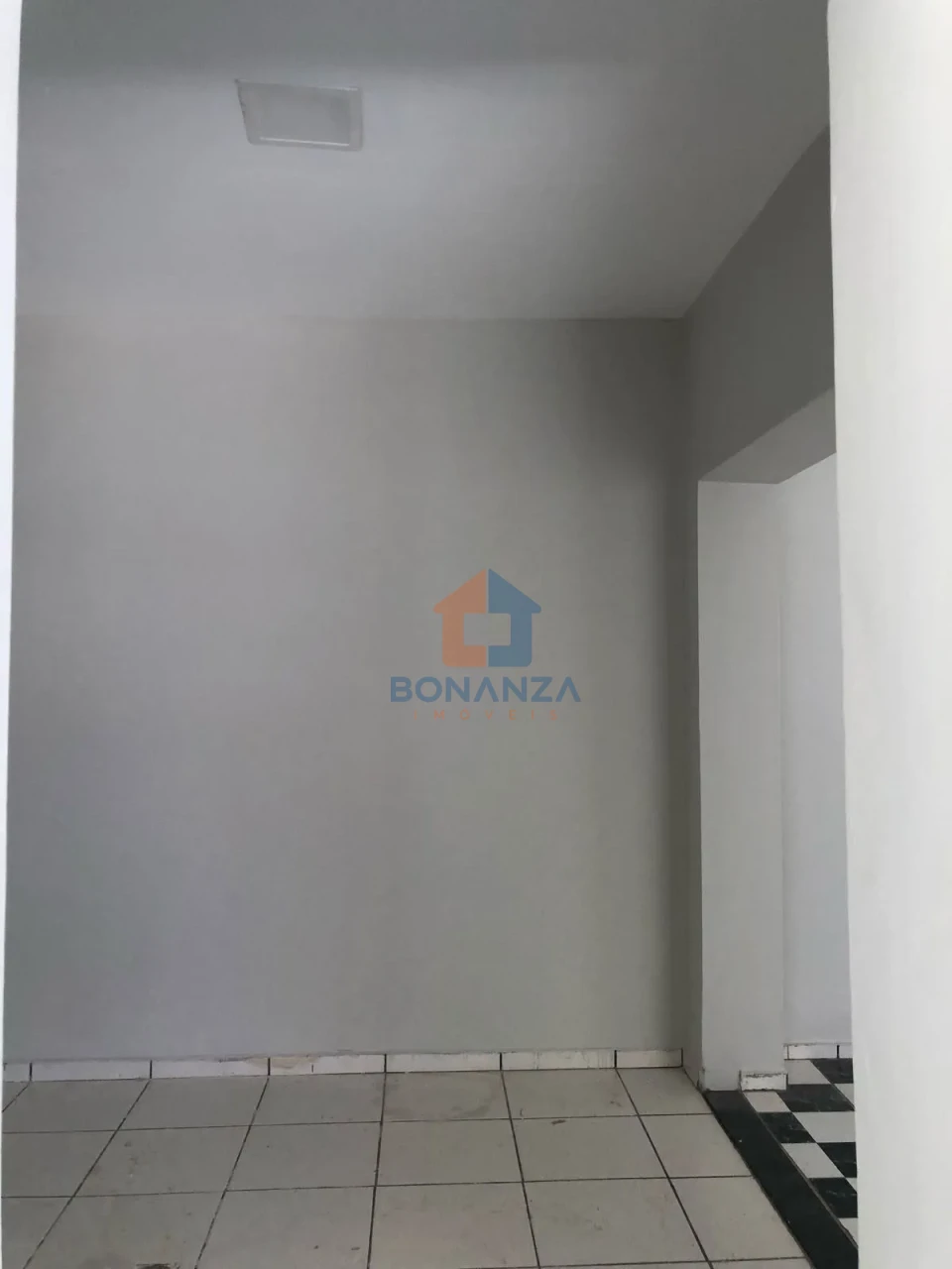 Imagens do imóveis Salão Comercial na Rua Duque de Caxias, nº 386