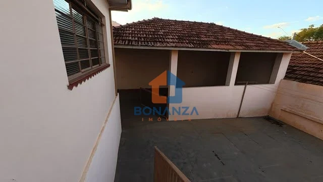 Imagens do imóveis Casa à venda na Rua Coronel Amando Simões, 987