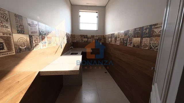 IMÓVEL COMERCIAL NA RUA XV DE NOVEMBRO, 267 sup