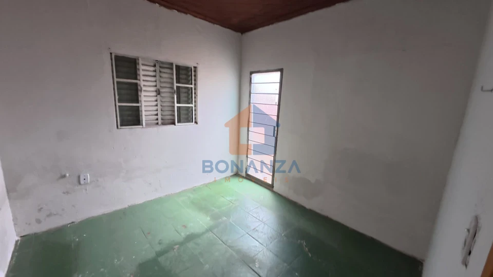 Imagens do imóveis Casa na Rua José Bergamíni, 09