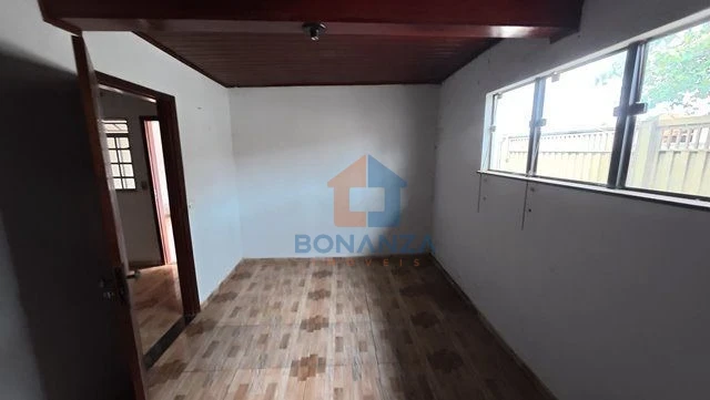 Imagens do imóveis Casa à venda na Rua Francisco Tedesco, 29