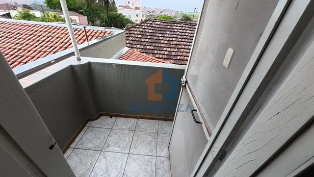 Casa na Avenida Irmãs Campos Silveira, 436