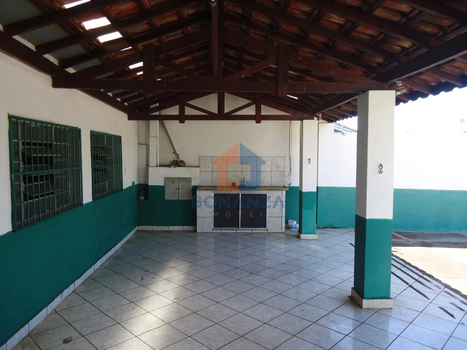 Imagens do imóveis Imóvel comercial na R. João Rosolino, 11