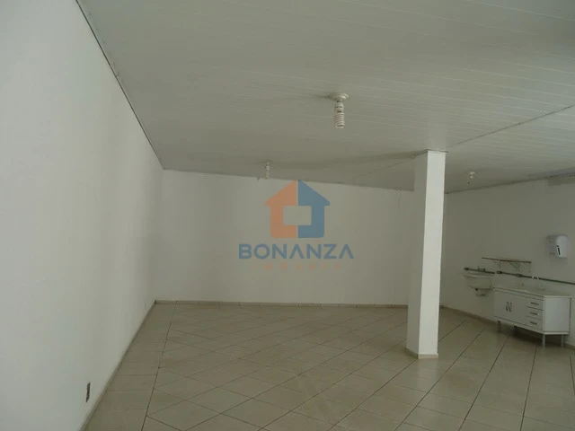 Imóvel Comercial na Avenida José Horácio Mellão 1384