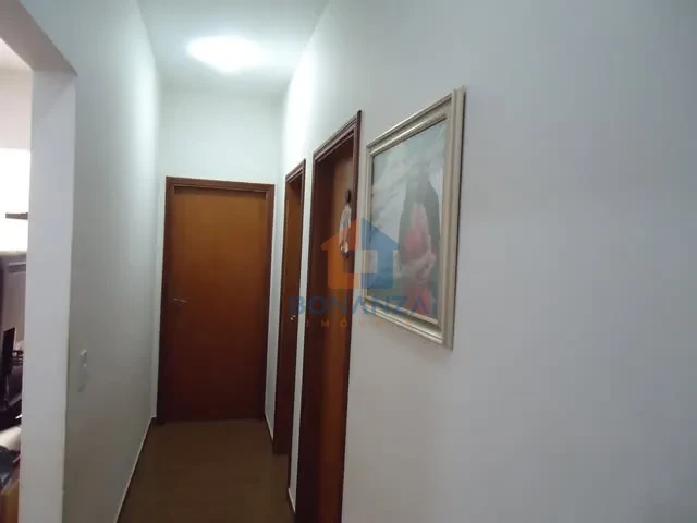 Imagens do imóveis Casa à venda na R. Sebastião Bonalume, 180