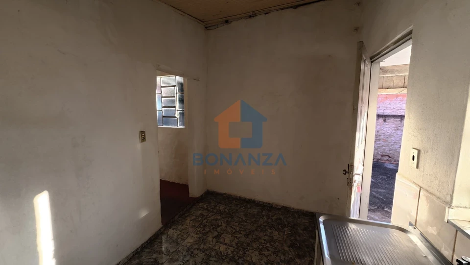 Casa de Fundos Parque Recreio -  Rua Manoel de Araújo, 95 FDS