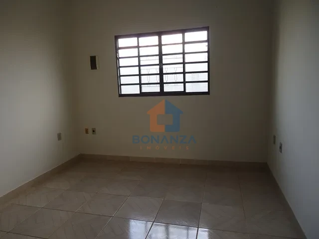 Imagens do imóveis Casa na Rua Doutor Plínio Aristides Targa 30