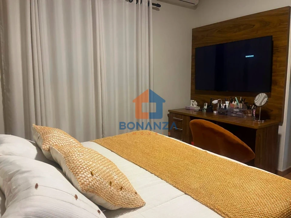 Imagens do imóveis Casa à venda no Jardim Melita