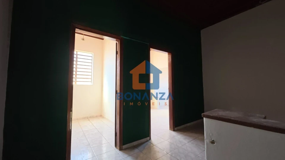 Casa Piso Superior - R. XV de Novembro, 323