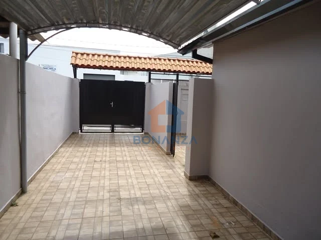 Imagens do imóveis Casa à venda na Av. São Paulo, 75