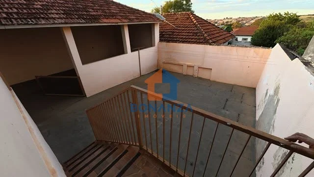 Imagens do imóveis Casa à venda na Rua Coronel Amando Simões, 987