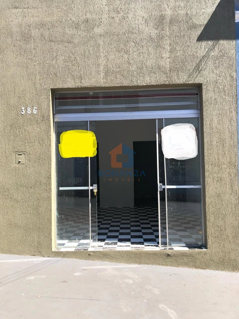 Imagens do imóveis Salão Comercial na Rua Duque de Caxias, nº 386