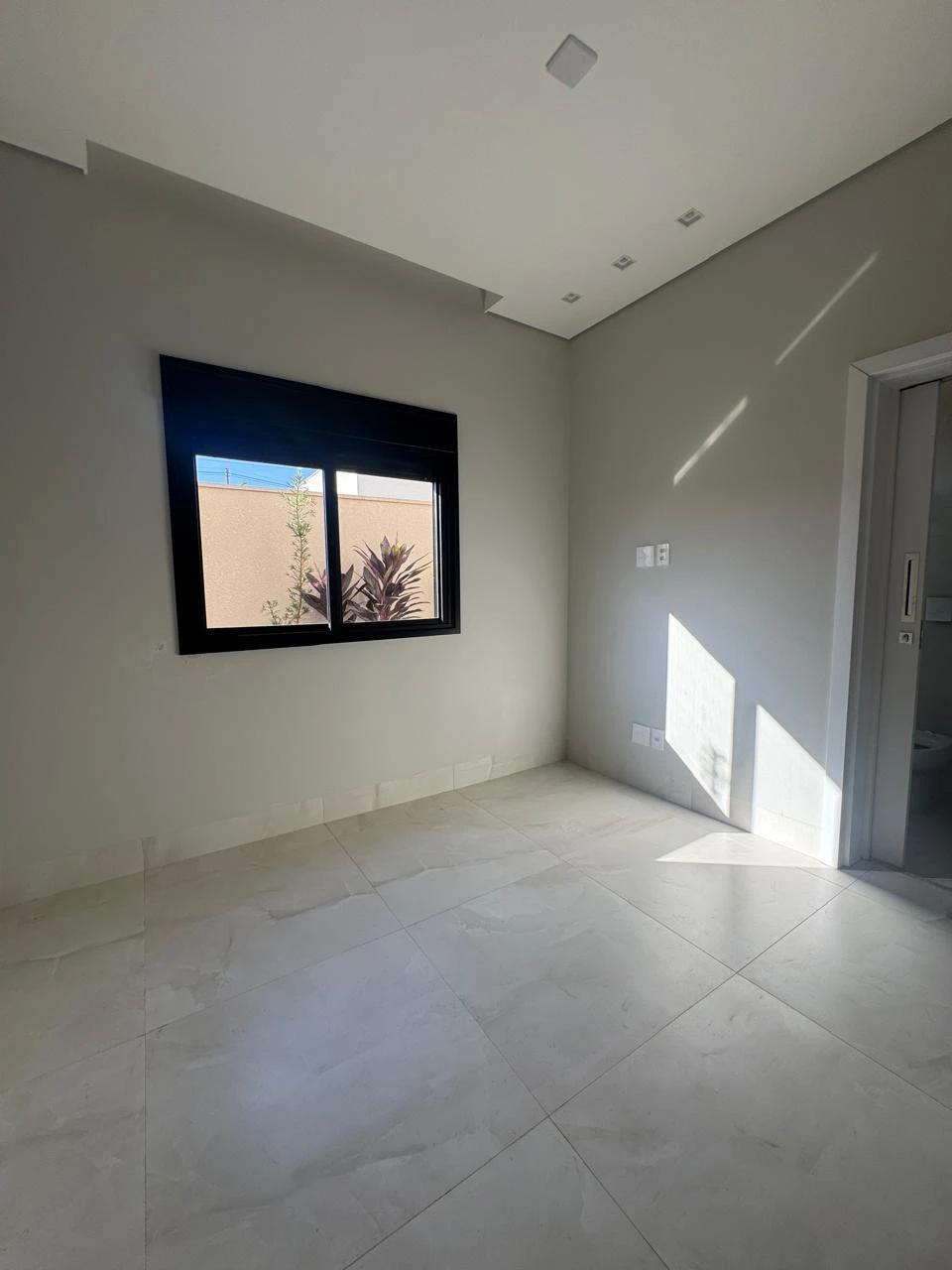 Imagens do imóveis Casa Em Condomínio Á Venda E Locação Casa Rondonópolis