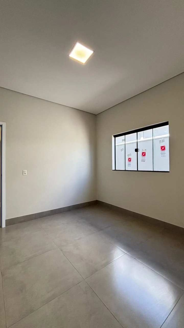 Imagens do imóveis Casa Á Venda Loteamento Green Valley Rondonópolis