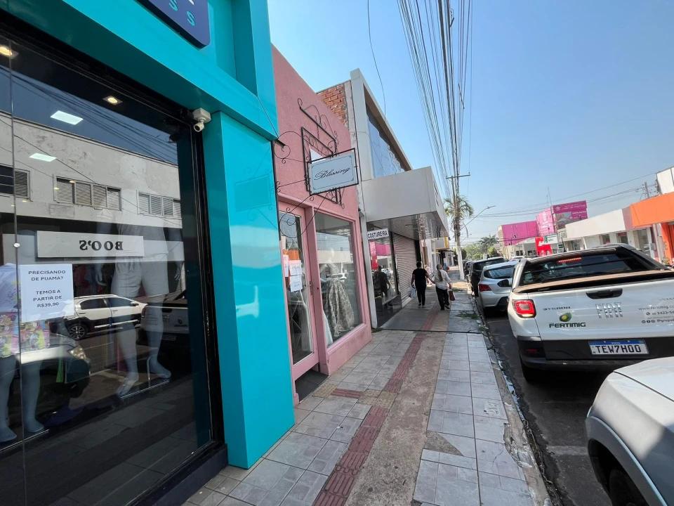 Imagens do imóveis Comercial Á Venda Loteamento Monte Líbano Rondonópolis