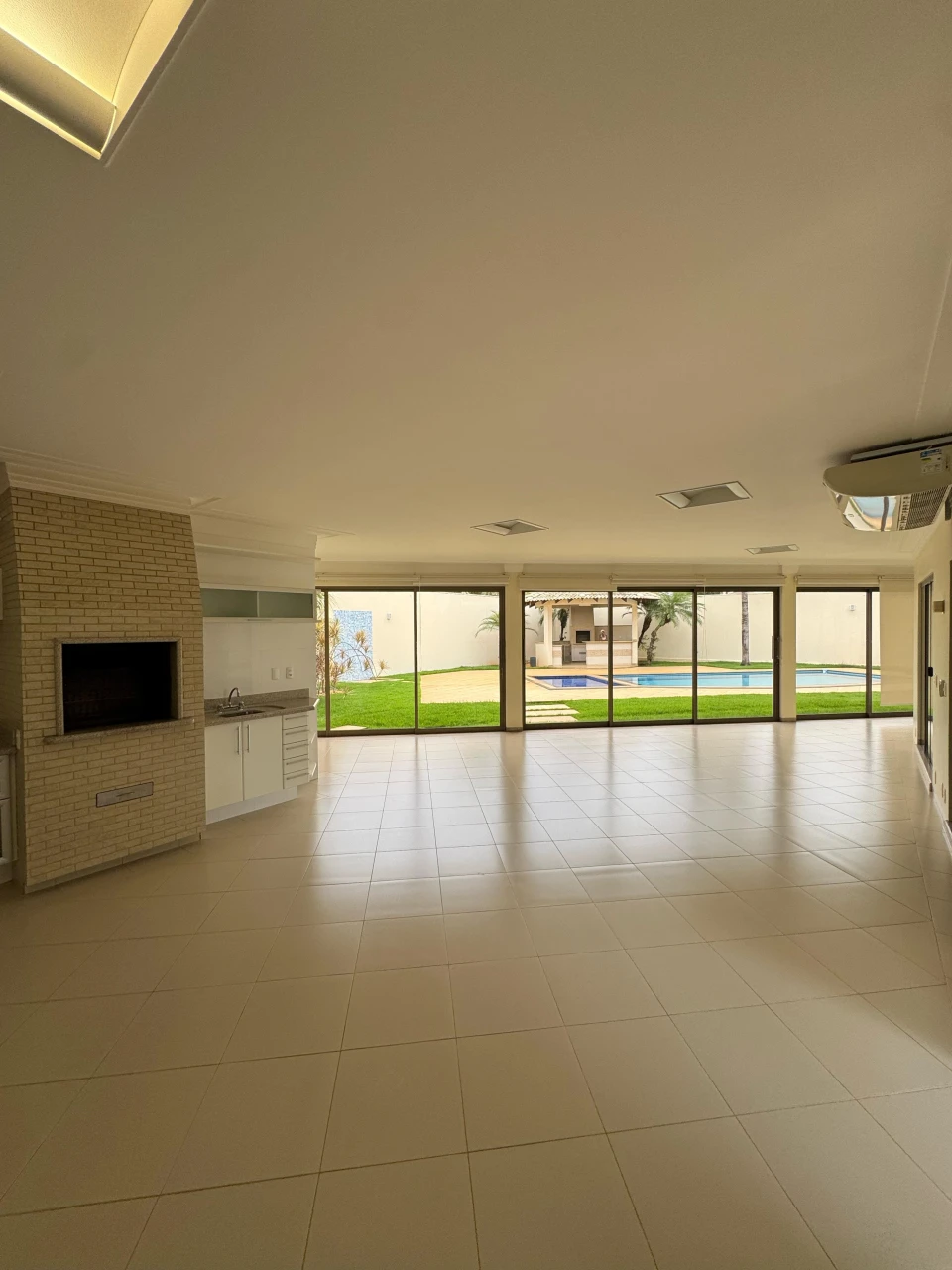 Imagens do imóveis Casa Á Venda Parque Sagrada Família Rondonópolis