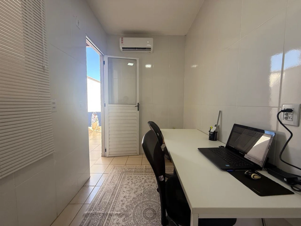 Imagens do imóveis Casa Em Condomínio Á Venda Casa Rondonópolis