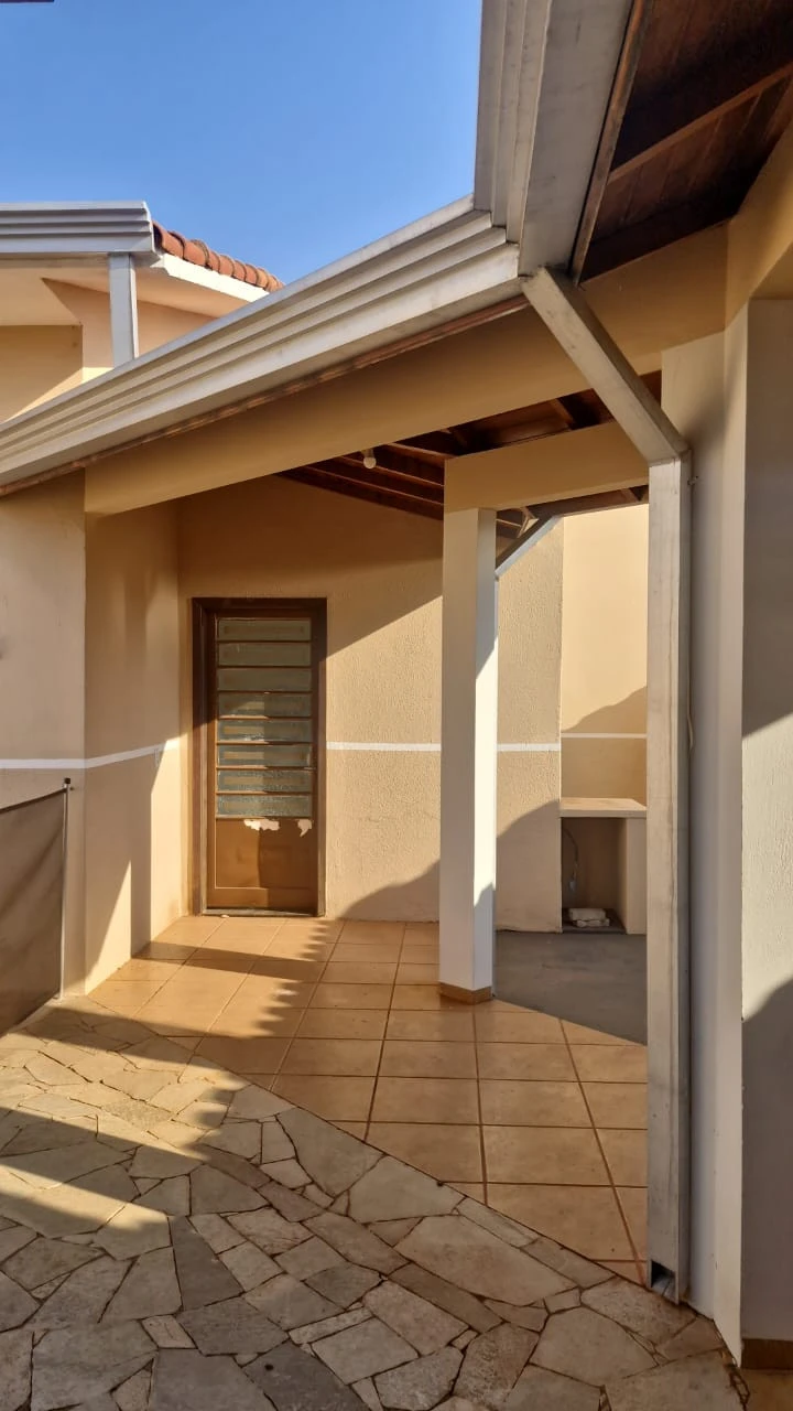 Imagens do imóveis Casa Para Alugar Parque Sagrada Família Rondonópolis