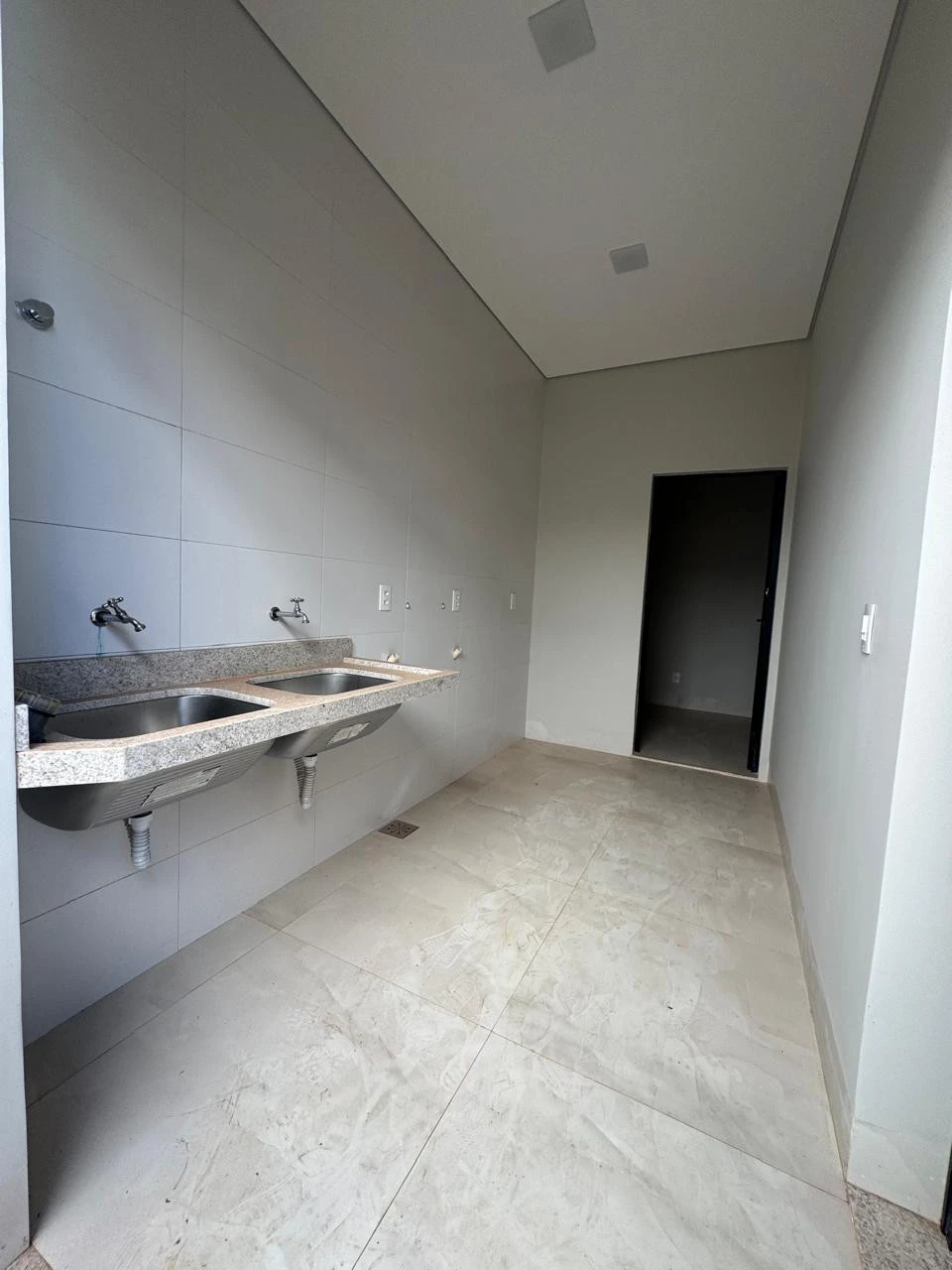 Imagens do imóveis Casa Em Condomínio Á Venda E Locação Casa Rondonópolis