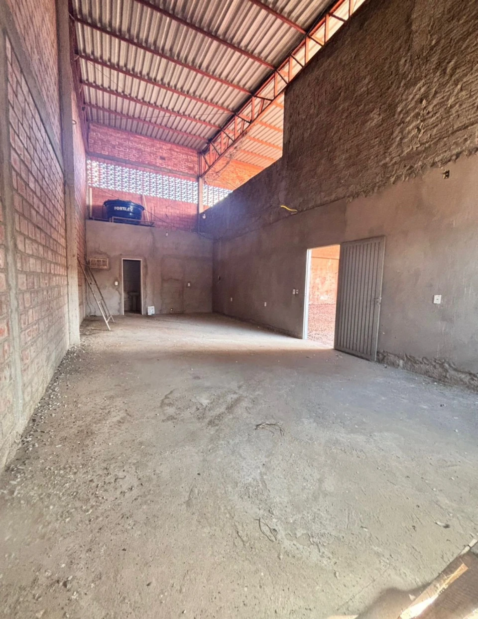 Imagens do imóveis Comercial Para Alugar Jardim Tropical Rondonópolis