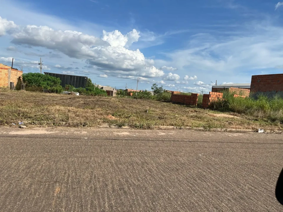 Imagens do imóveis Terreno Á Venda Parque Rosa Bororo Rondonópolis