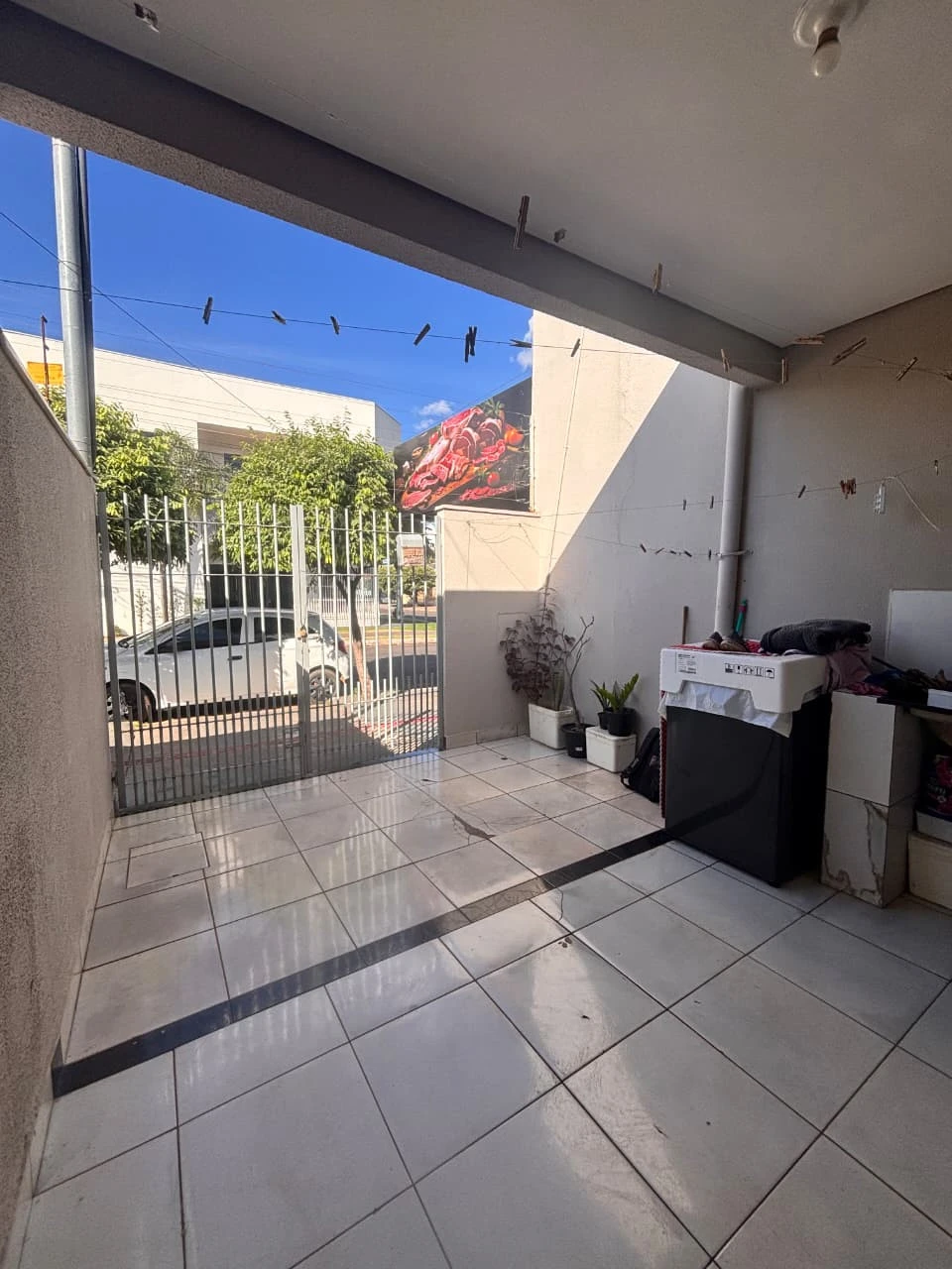 Imagens do imóveis Vendo SALÃO Comercial (com 4 KIT NET)