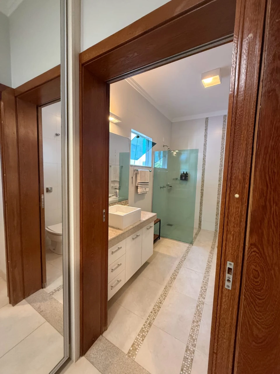 Imagens do imóveis Casa no Condomínio Village do Cerrado  Á Venda Casa Rondonópolis