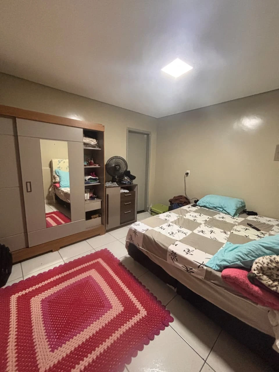 Imagens do imóveis Vendo SALÃO Comercial (com 4 KIT NET)