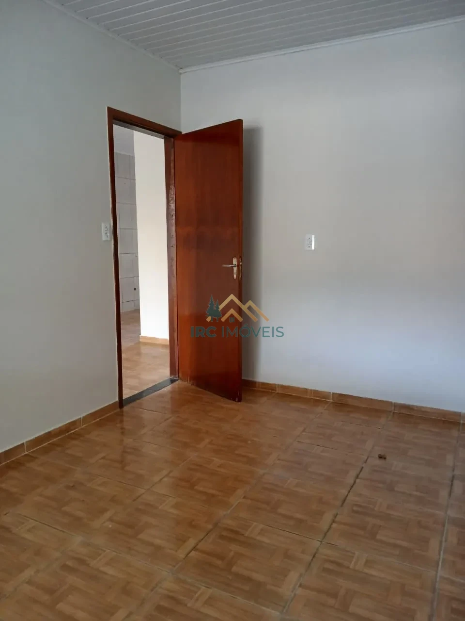 CASA - JARDIM ELDORADO
