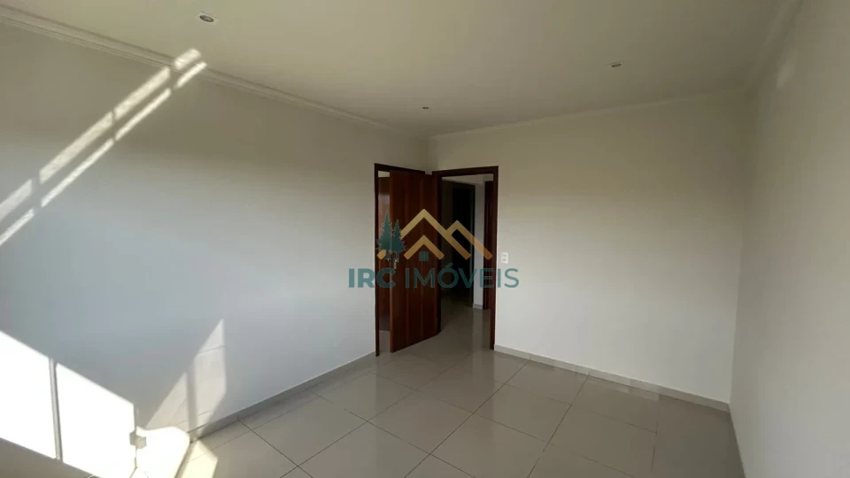 CASA - JARDIM BRASILIA