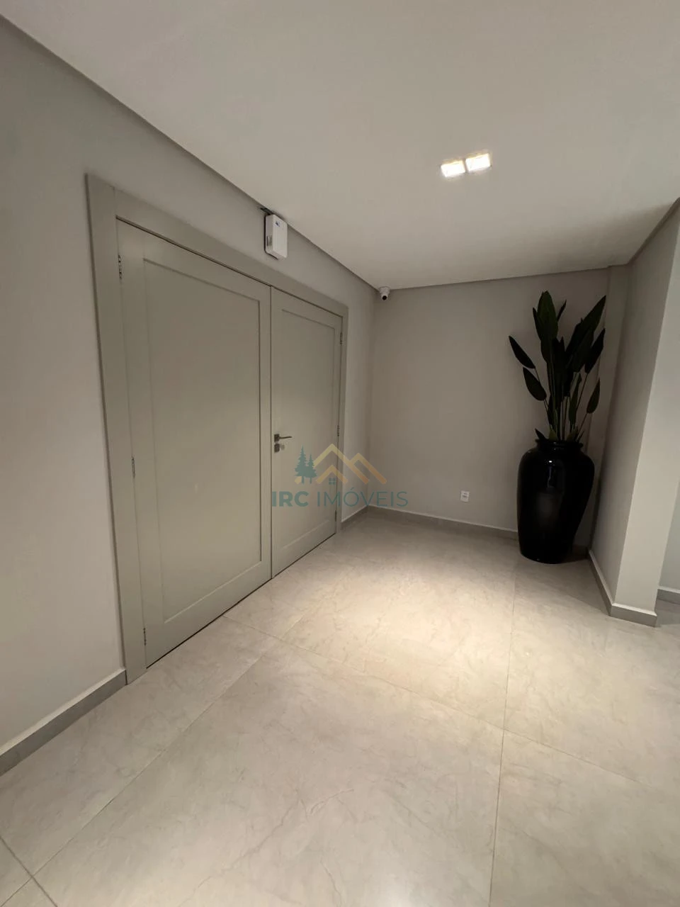 Apartamento Edifício Vincent Van Gogh - Centro