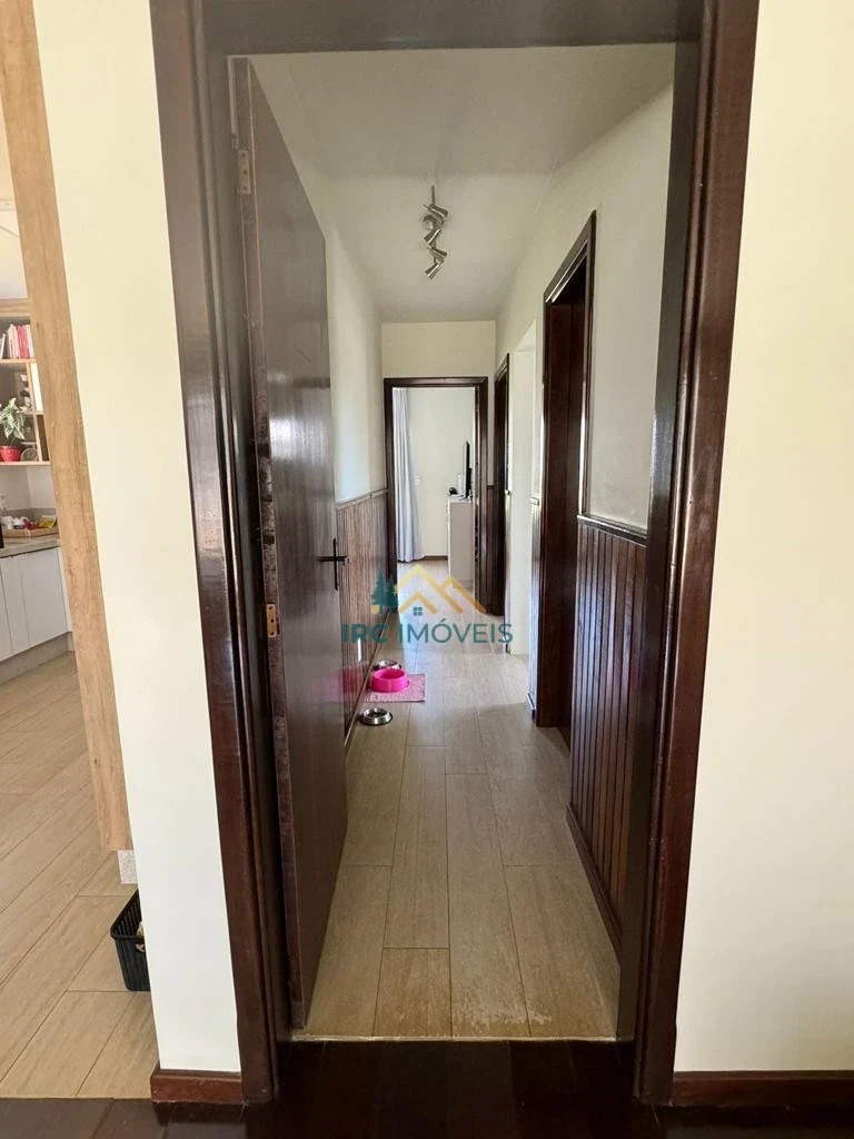 CASA - AVENIDA DOS PIONEIROS