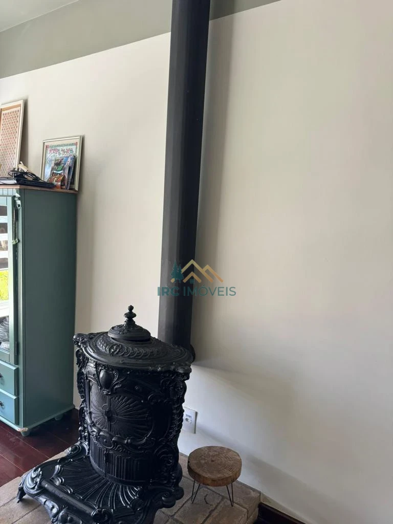 CASA - AVENIDA DOS PIONEIROS