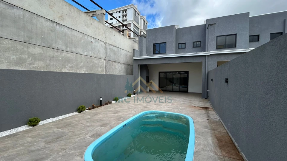 Sobrado - Centro Cívico