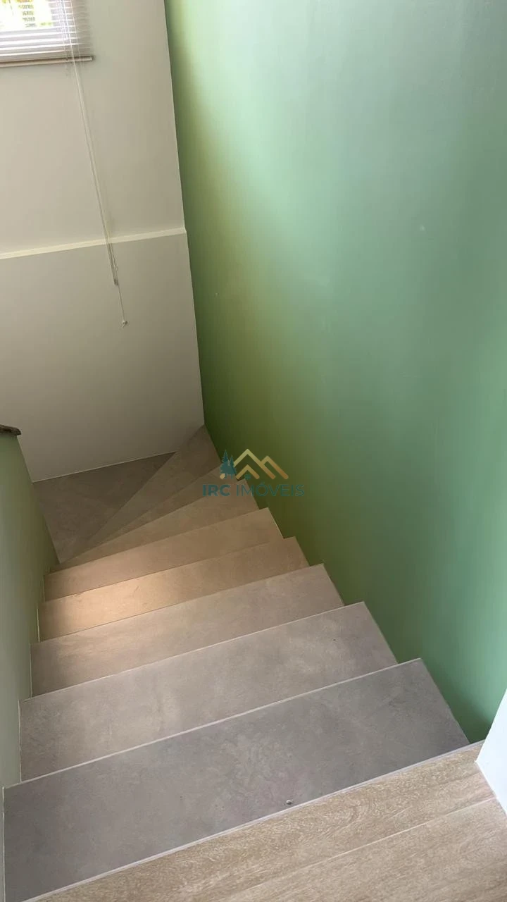 CASA - AVENIDA DOS PIONEIROS